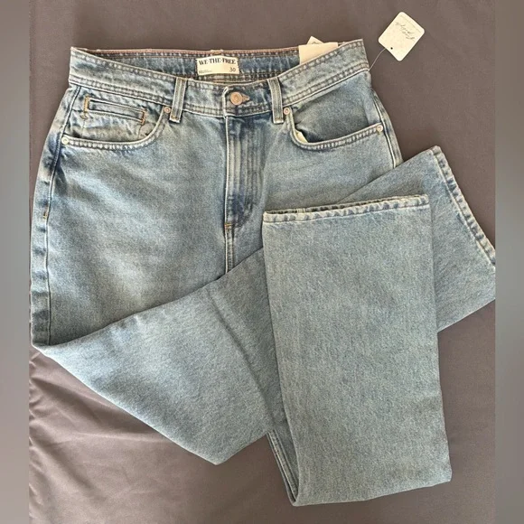 We The Free Xena High Rise Slim Straight Jeans - Picture 5 of 16